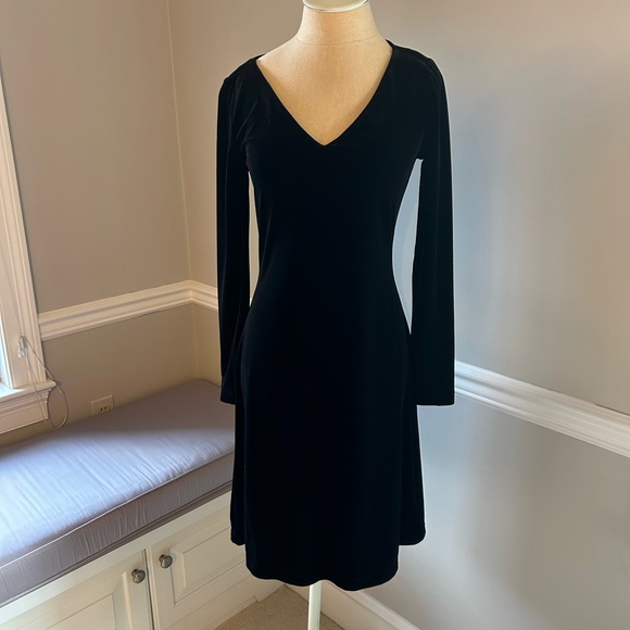 Vintage Velvet V-Neck Mini Dress - Picture 4 of 7